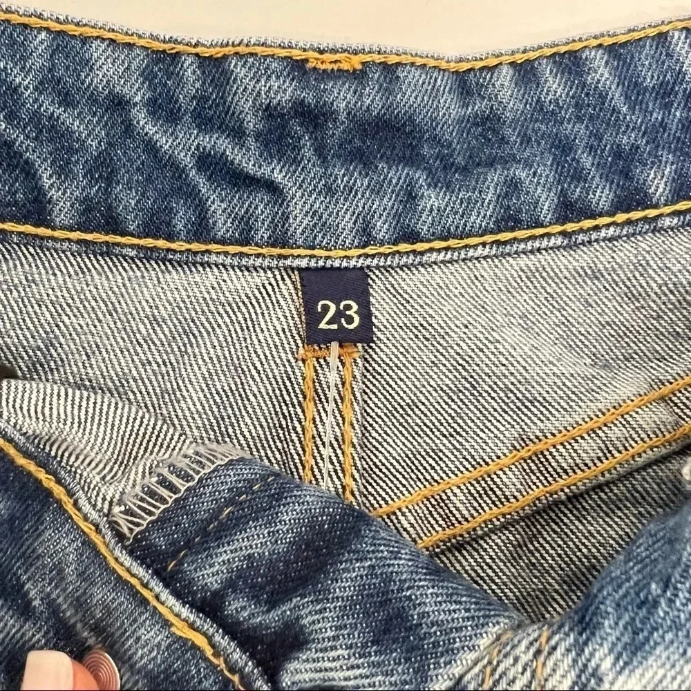 CARMAR Distressed Mini Jean Skirt Size 23 Raw hem 100% Cotton y2k Blue Denim